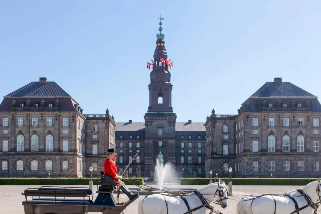 アパート The Heart Of Copenhagen-Queen'S Neighbor デンマーク
